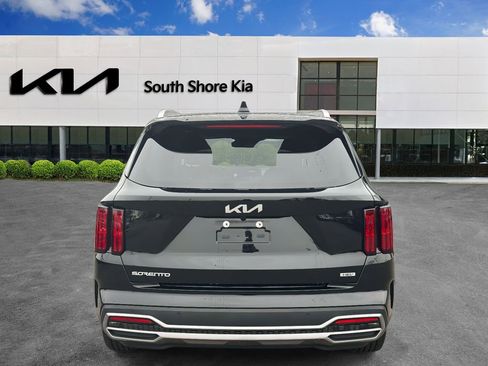 Used 2023 Kia Sorento SX Prestige w/ Panoramic Sunroof Package image 6