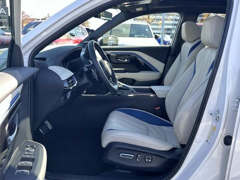 Certified 2025 Acura ADX A-Spec image 19
