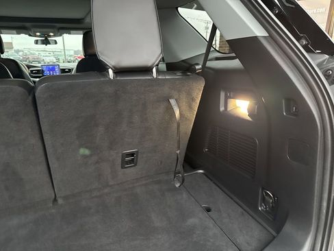 Used 2022 Ford Explorer XLT w/ Equipment Group 202A image 31