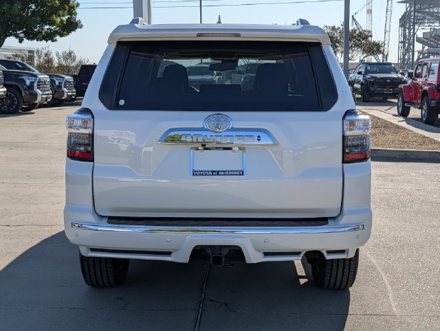 Used 2023 Toyota 4Runner Limited AWD/4WD image 7
