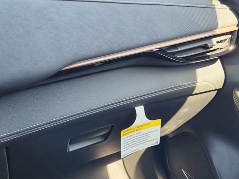 New 2025 Buick Envision Sport Touring image 22