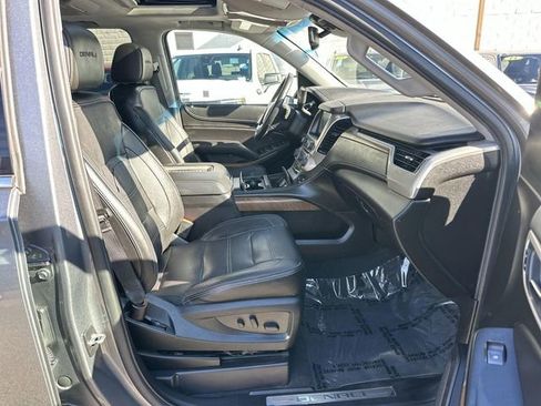 Used 2020 GMC Yukon XL Denali w/ Open Road Package image 27