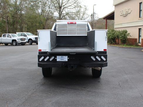 Used 2024 RAM 2500 Tradesman w/ Protection Group image 15