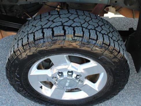 Used 2016 GMC Sierra 2500 SLT w/ Duramax Plus Package image 16