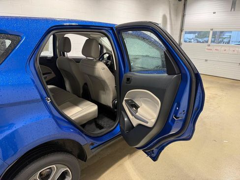 Used 2020 Ford EcoSport S AWD/4WD image 12