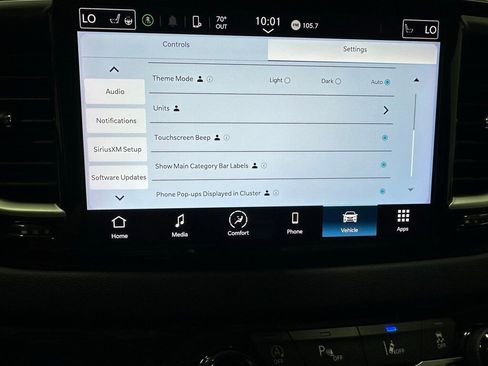 Used 2023 Chrysler Pacifica Touring-L image 35