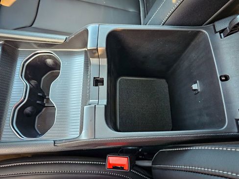 New 2026 Jeep Grand Cherokee Limited image 32