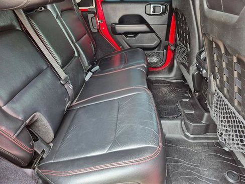 Used 2018 Jeep Wrangler Unlimited Rubicon AWD/4WD image 19