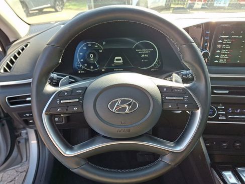 Used 2023 Hyundai Sonata Limited w/ Preferred Accessory Package FWD image 20