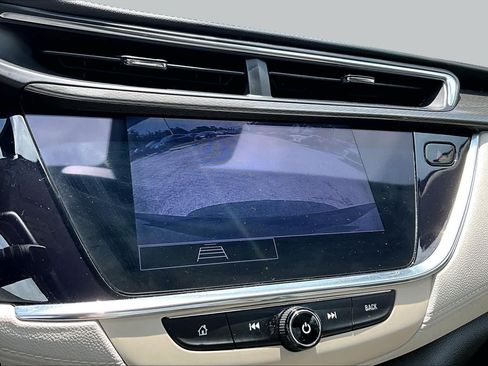 Used 2023 Buick Encore GX Select w/ Sport Touring Package FWD image 24