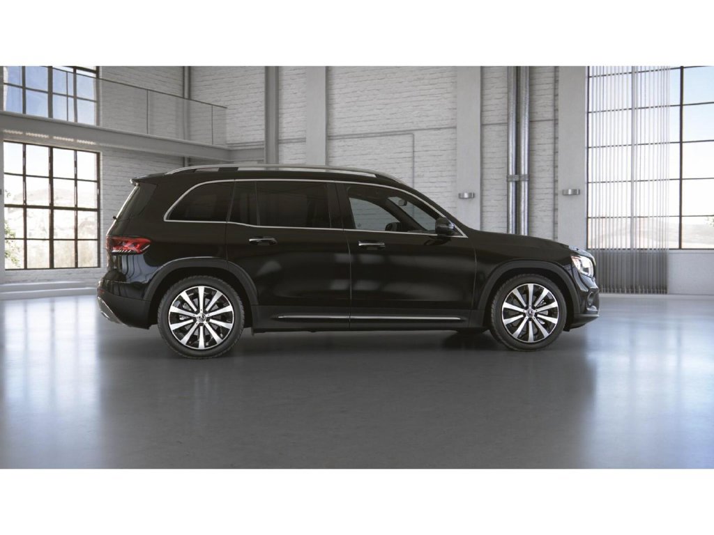 Certified 2023 Mercedes-Benz GLB 250 image 18