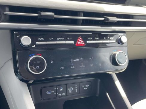 Used 2025 Hyundai Tucson SEL FWD image 17