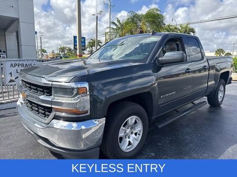 Used 2018 Chevrolet Silverado 1500 LT image 3