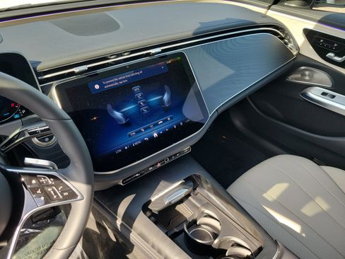 Certified 2025 Mercedes-Benz E 350 Sedan image 24