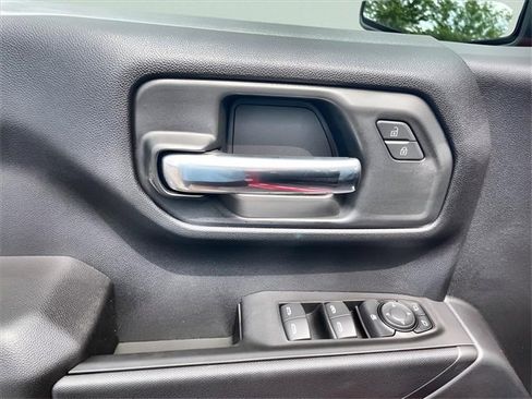 New 2025 Chevrolet Silverado 1500 Custom image 15