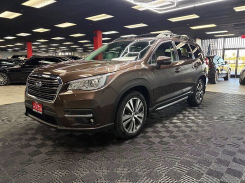 Used 2019 Subaru Ascent Limited w/ Popular Package #3 image 4