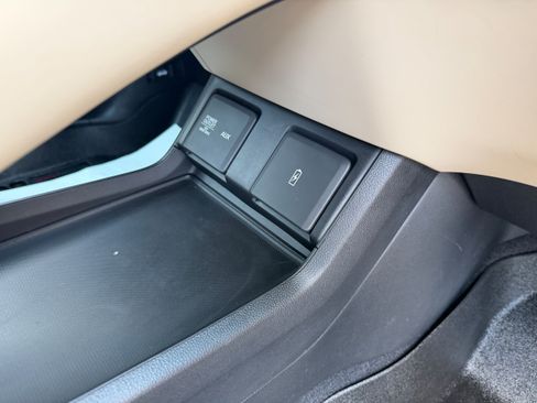 Used 2020 Acura RDX AWD w/ Advance Package image 26
