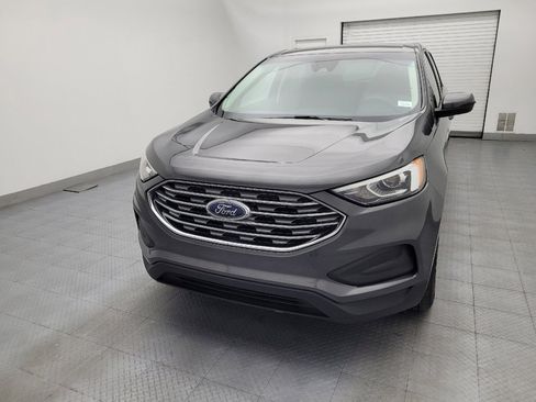 Used 2019 Ford Edge SE FWD image 15
