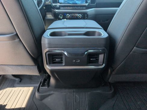 Used 2024 GMC Sierra 1500 SLT w/ SLT Premium Package RWD image 32