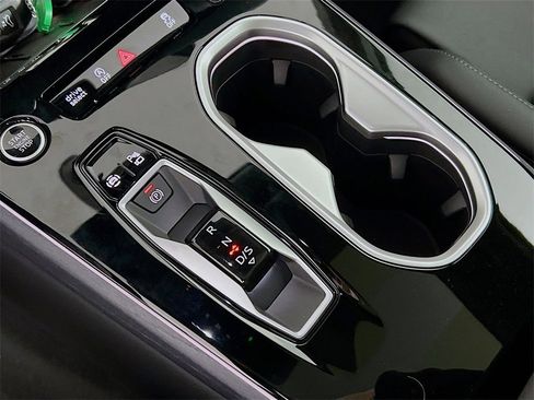 New 2026 Audi A6 Premium Plus image 16