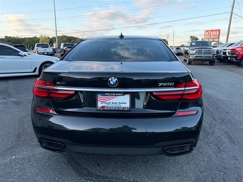 Used 2018 BMW 750i xDrive AWD/4WD image 8
