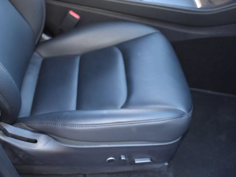 Used 2023 Tesla Model Y Long Range AWD/4WD image 15
