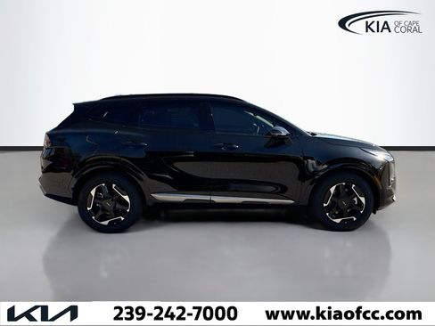 New 2026 Kia Sportage SX image 6