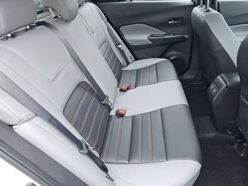 Used 2023 Nissan Kicks SR w/ SR Premium Package image 22