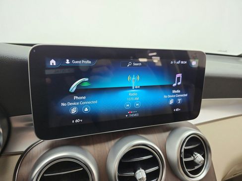 Certified 2022 Mercedes-Benz GLC 300 image 9