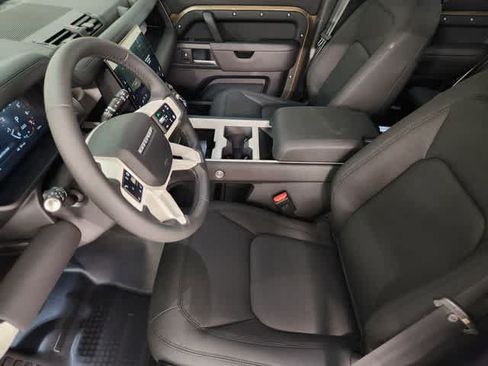 New 2026 Land Rover Defender 110 S AWD/4WD image 25