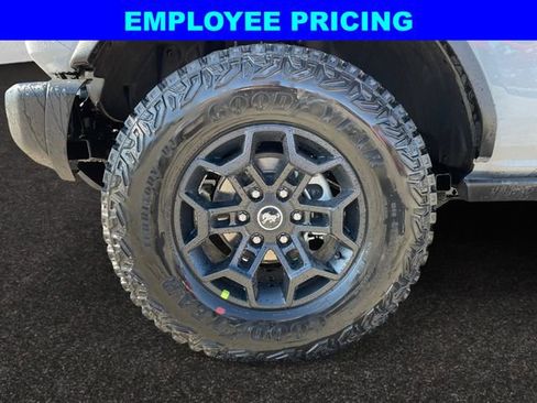 New 2026 Ford Bronco Badlands AWD/4WD image 14