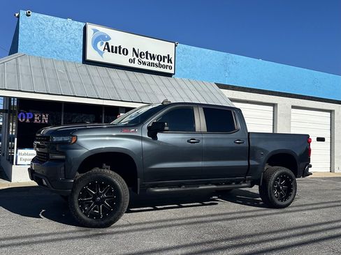 Used 2020 Chevrolet Silverado 1500 RST image 1