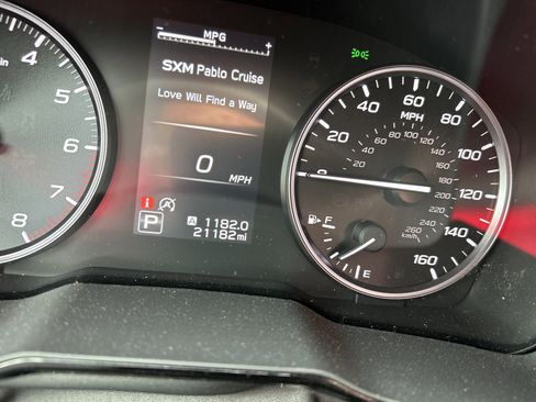 Used 2024 Subaru Outback Premium image 28