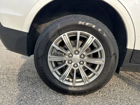 Used 2019 Cadillac XT5 Luxury image 5