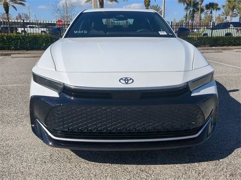 New 2026 Toyota Crown XLE image 9