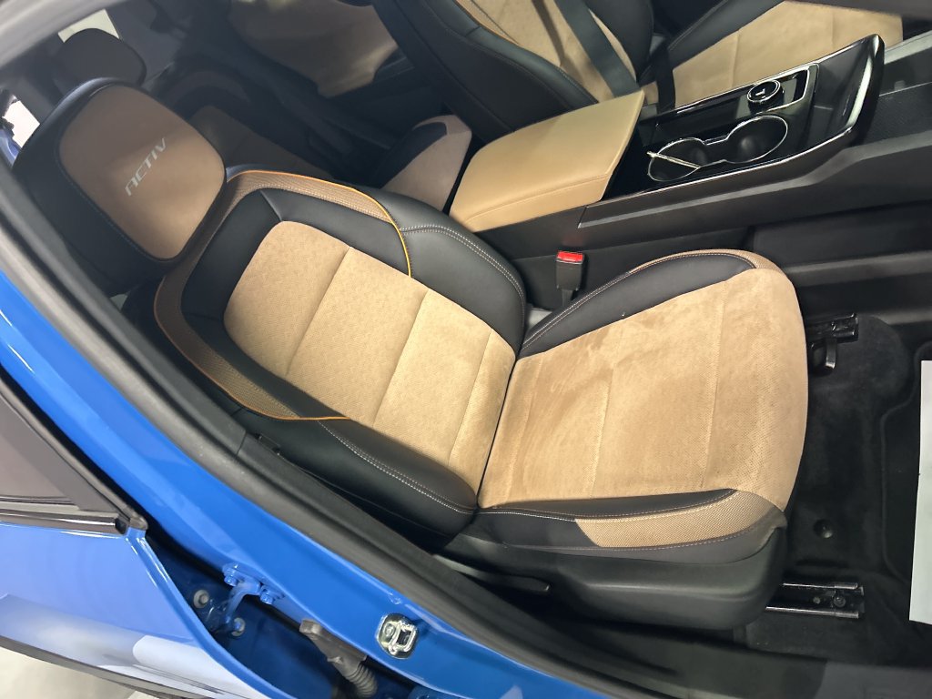 Used 2025 Chevrolet Equinox ACTIV FWD image 25