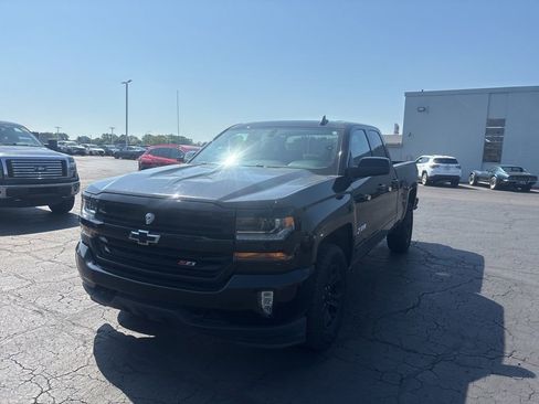 Used 2019 Chevrolet Silverado 1500 LT w/ All Star Edition AWD/4WD image 2
