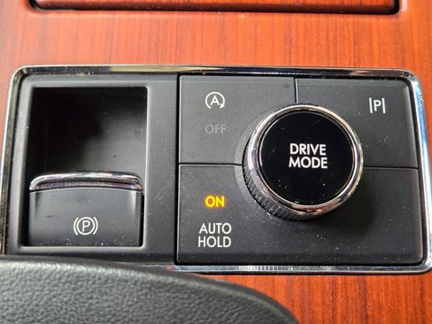 Used 2024 Lincoln Navigator Reserve image 29