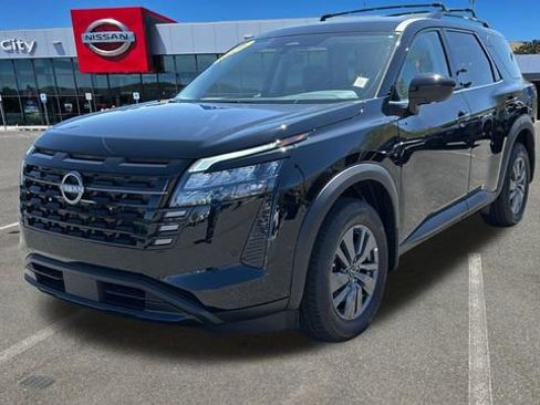 New 2026 Nissan Pathfinder SV AWD/4WD image 7