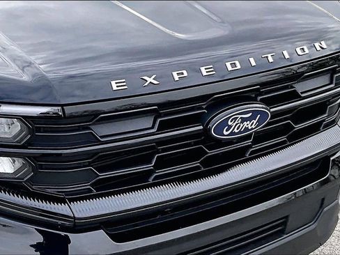 Certified 2025 Ford Expedition Max Active image 30