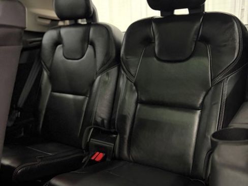 Used 2021 Volvo XC90 T8 Inscription w/ Advanced Package AWD/4WD image 15