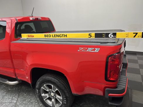 Used 2015 Chevrolet Colorado Z71 AWD/4WD image 29