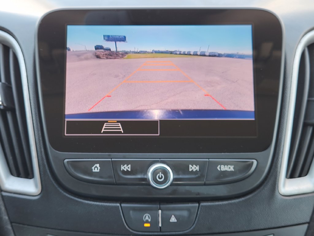 Used 2023 Chevrolet Malibu LT w/ Driver Confidence Package FWD image 19