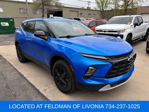Certified 2024 Chevrolet Blazer LT w/ Convenience Package FWD image 4