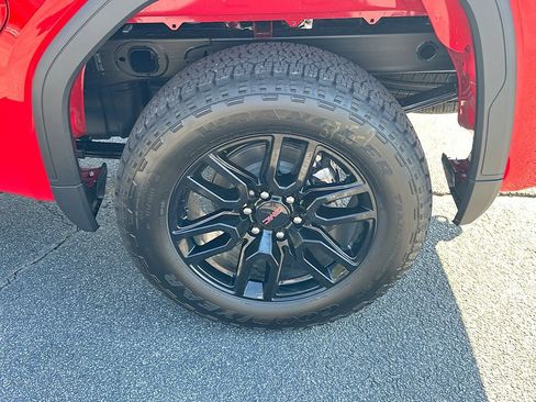 New 2026 GMC Sierra 1500 Pro w/ Graphite Edition AWD/4WD image 24