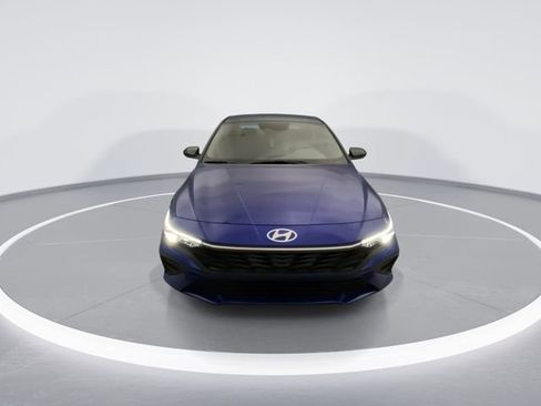 Used 2026 Hyundai Elantra Sport image 7