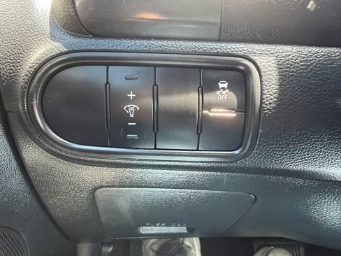 Used 2018 Kia Forte LX w/ LX Popular Package FWD image 21
