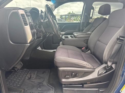 Used 2018 Chevrolet Silverado 1500 LT w/ All Star Edition AWD/4WD image 9