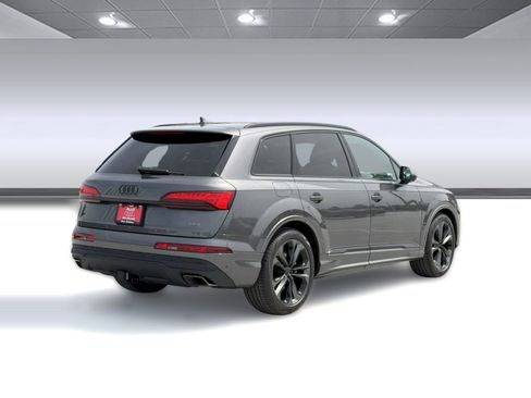New 2026 Audi Q7 3.0T Premium Plus AWD/4WD image 9