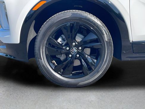 Used 2024 Buick Encore GX Sport Touring image 30